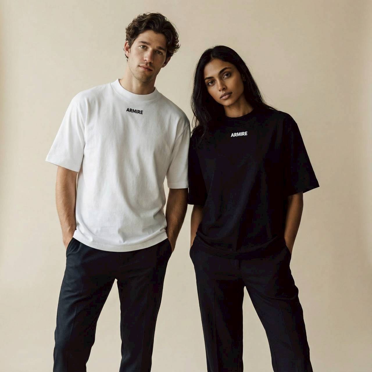 High-Neck T-Shirt - 画像 (3)